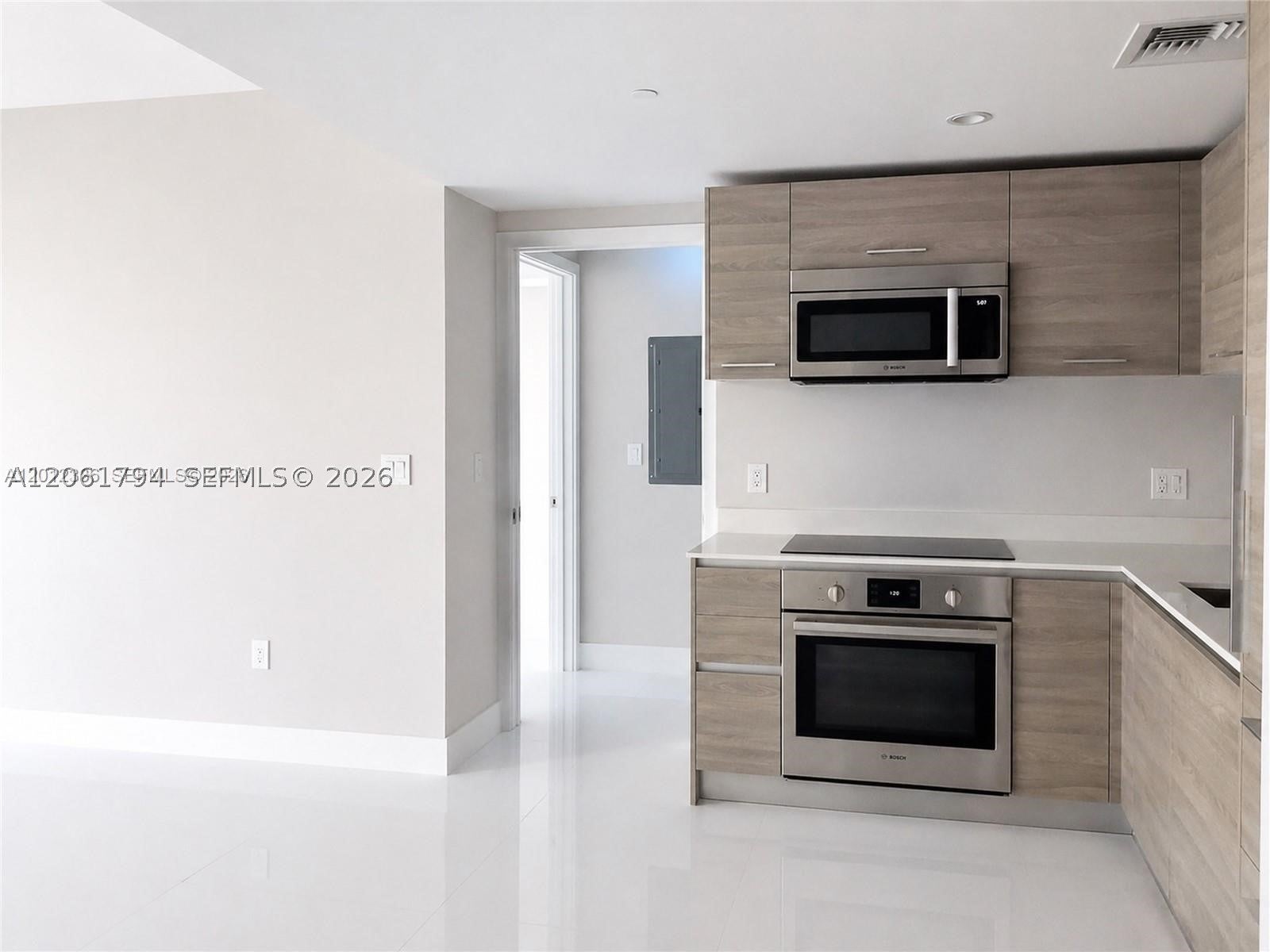 1300 S Miami Ave 3407