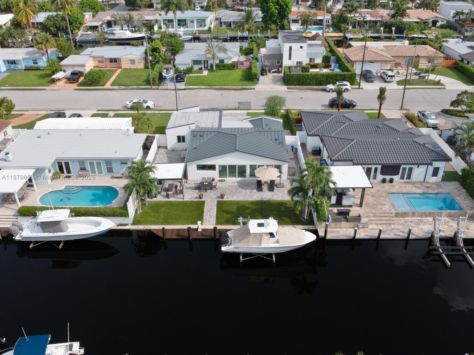 SOUTH NEW RIVER ISLES SEC - Residential