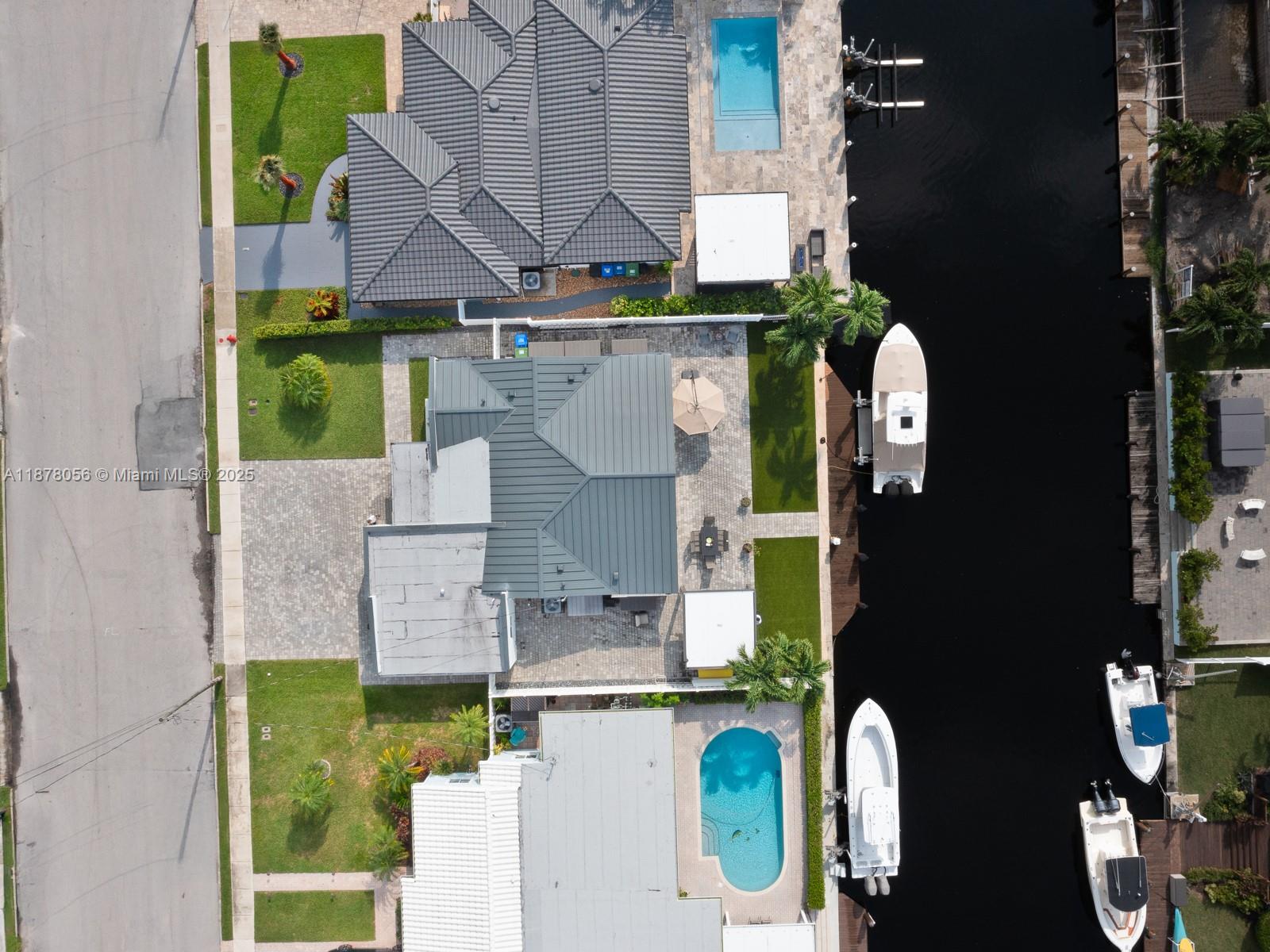 SOUTH NEW RIVER ISLES SEC - Residential