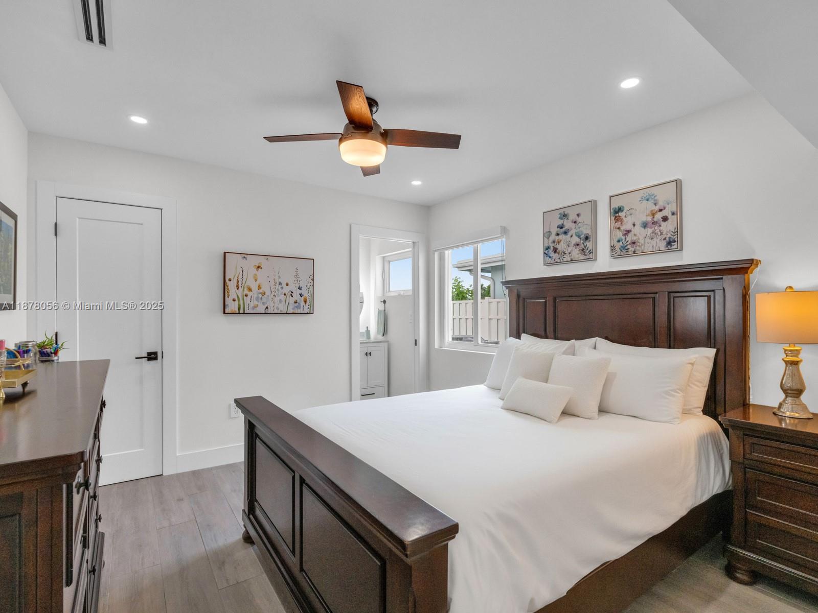 SOUTH NEW RIVER ISLES SEC - Residential