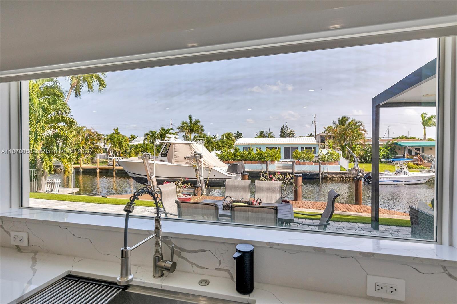 SOUTH NEW RIVER ISLES SEC - Residential