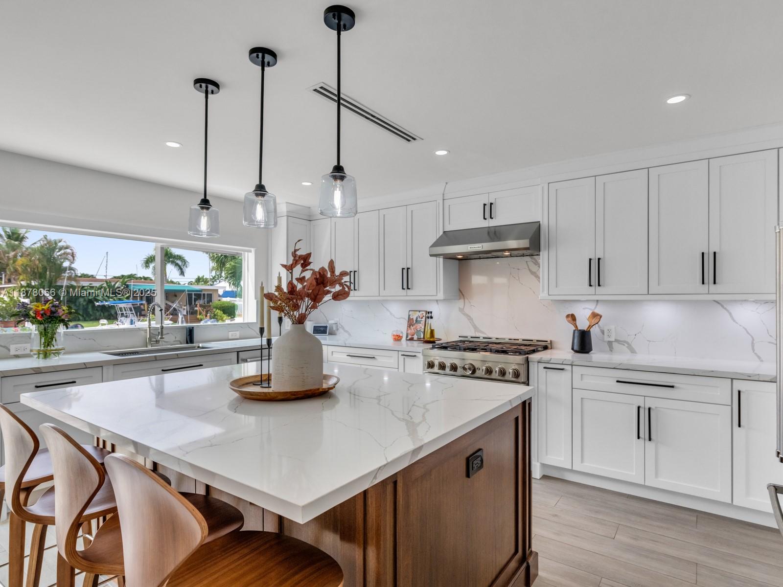 SOUTH NEW RIVER ISLES SEC - Residential