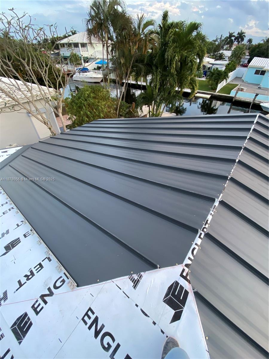 SOUTH NEW RIVER ISLES SEC - Residential