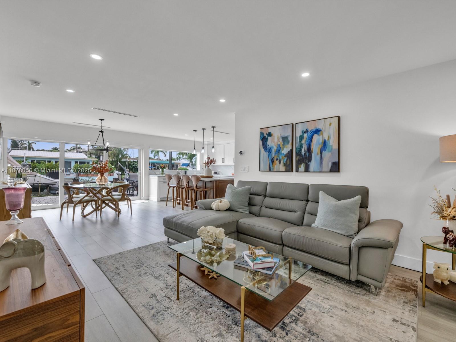 SOUTH NEW RIVER ISLES SEC - Residential