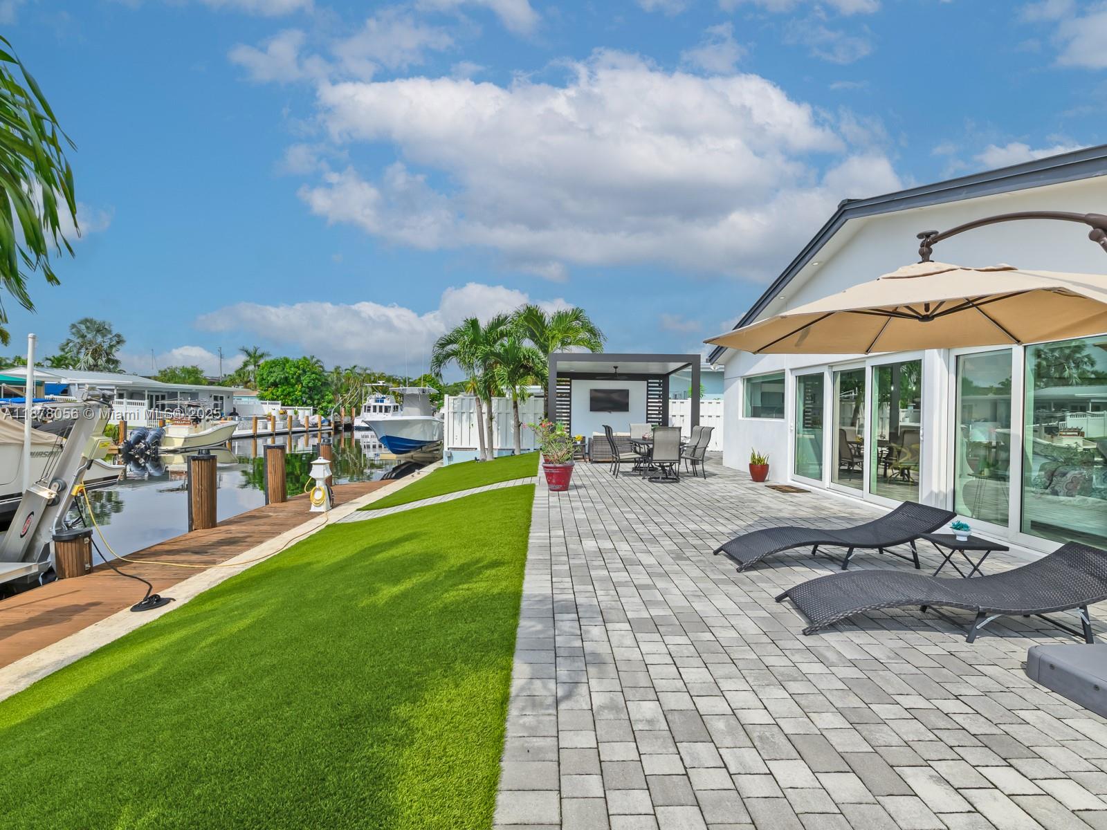 SOUTH NEW RIVER ISLES SEC - Residential