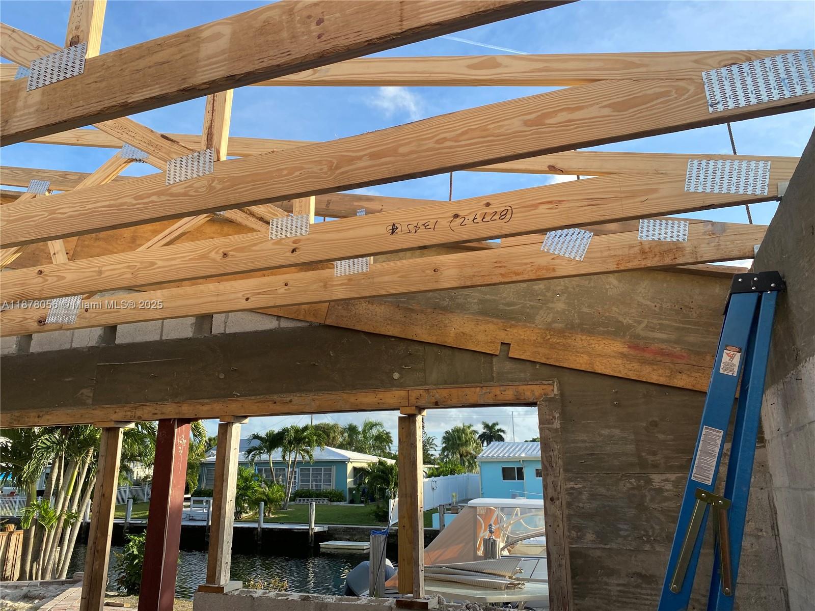 SOUTH NEW RIVER ISLES SEC - Residential