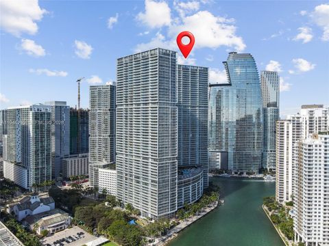 465 Brickell Ave 904 Miami FL 33131
