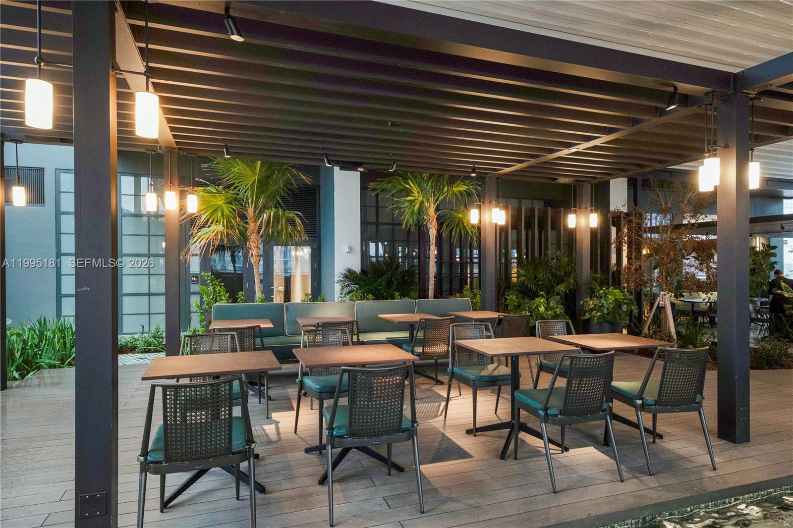 THE GALE RESIDENCES - Residential