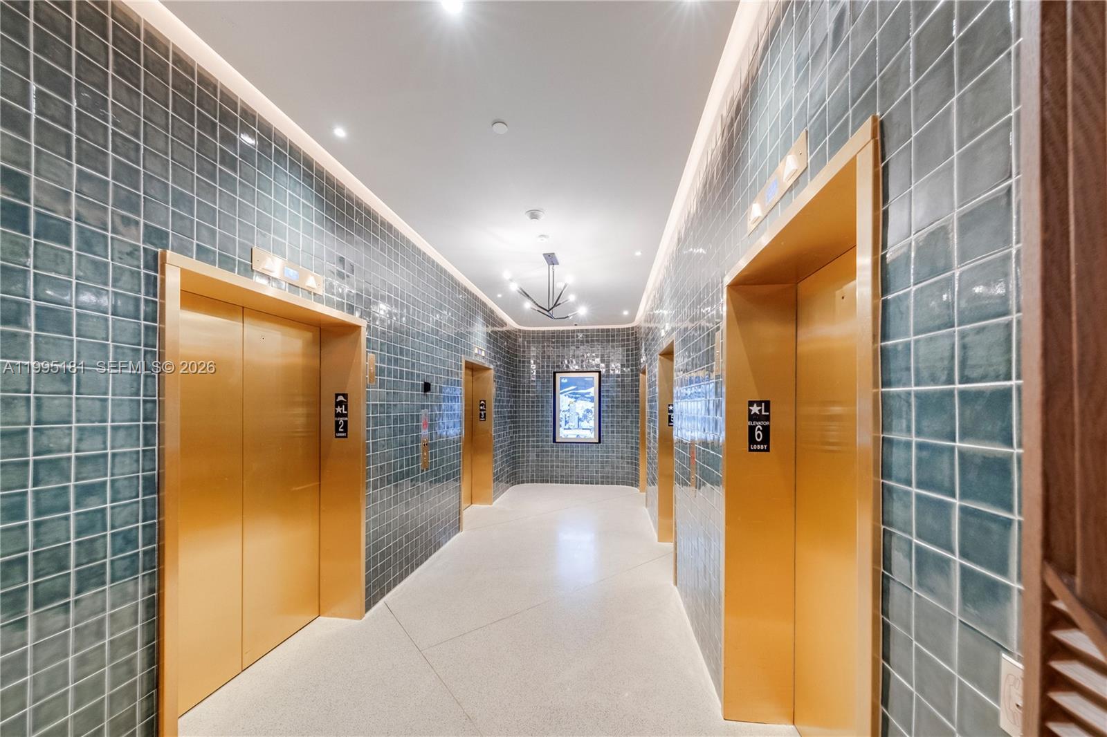 THE GALE RESIDENCES - Residential