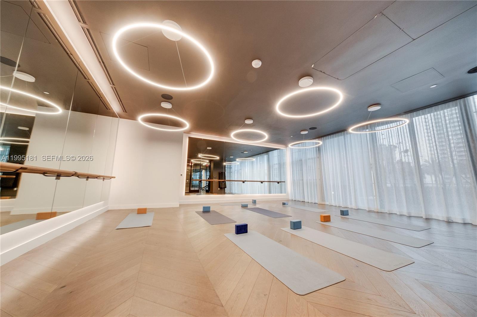 THE GALE RESIDENCES - Residential