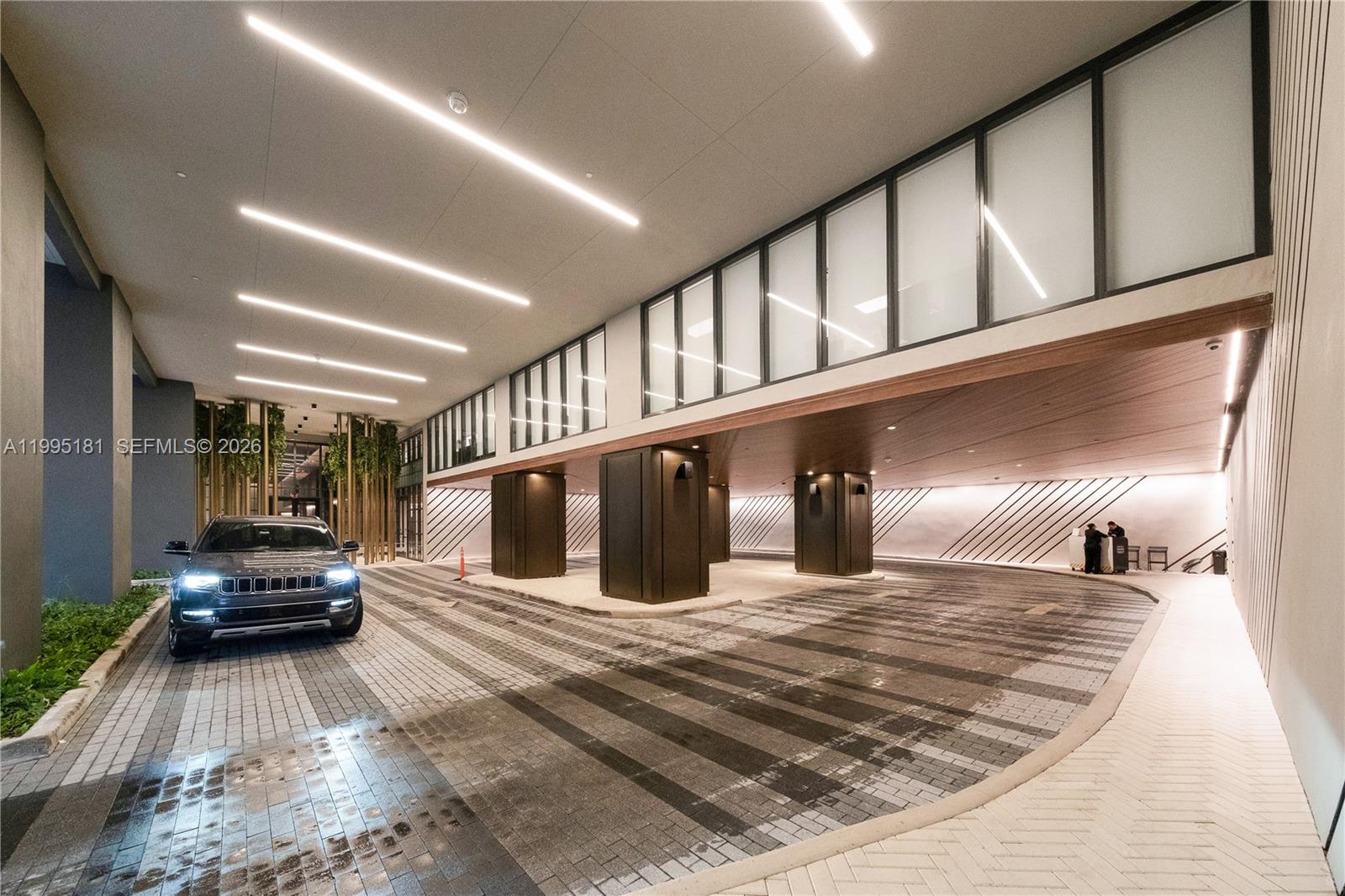 THE GALE RESIDENCES - Residential