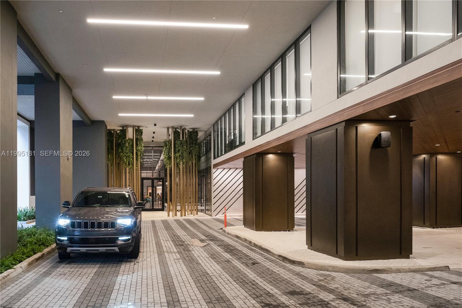 THE GALE RESIDENCES - Residential