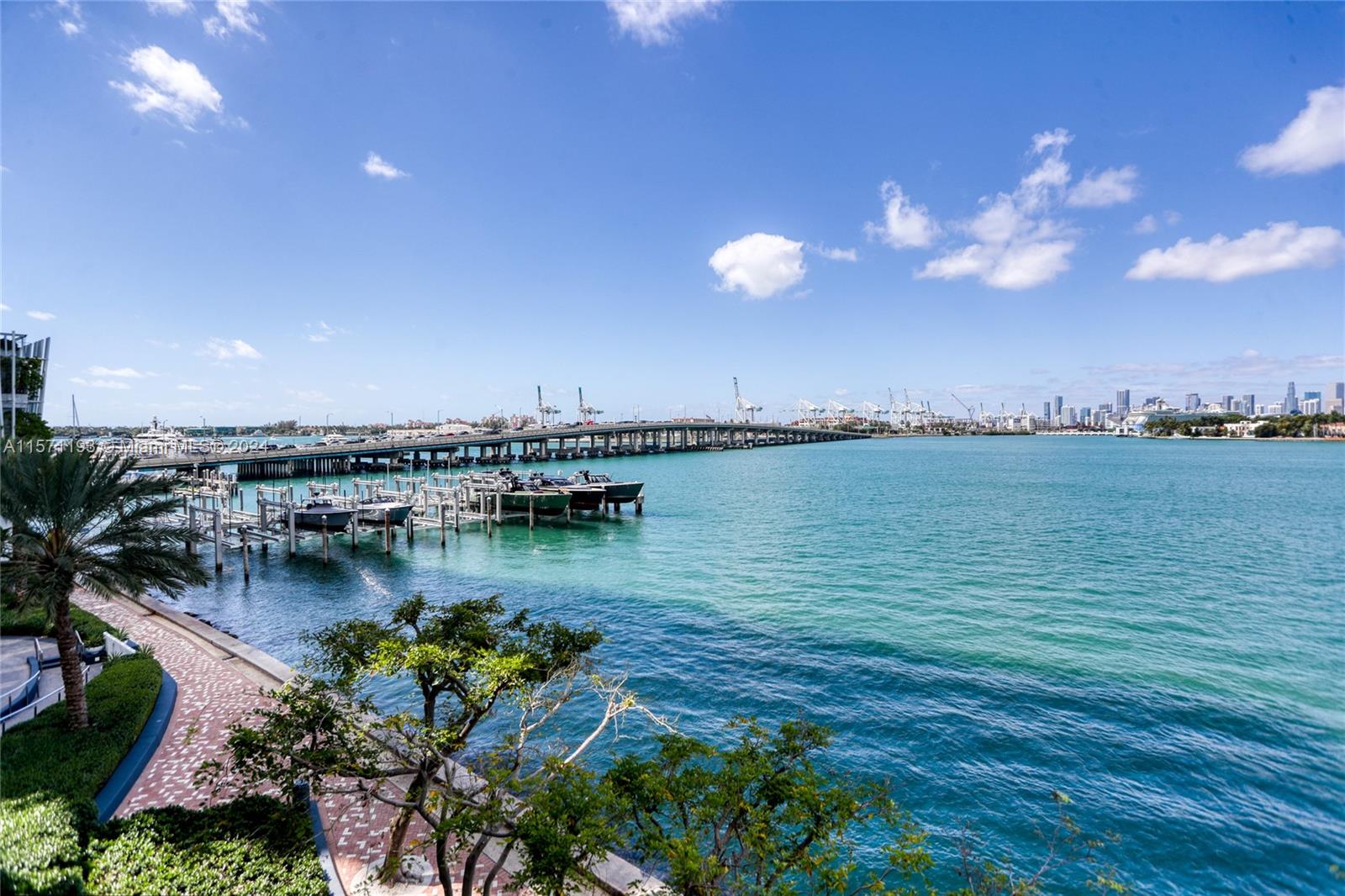 THE BENTLEY BAY CONDO - Residential Lease