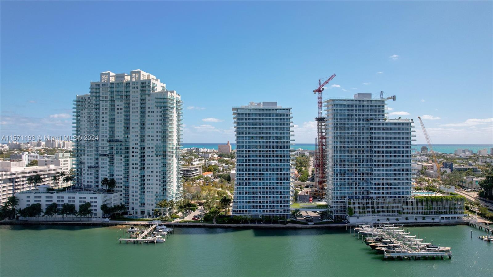 THE BENTLEY BAY CONDO - Residential Lease