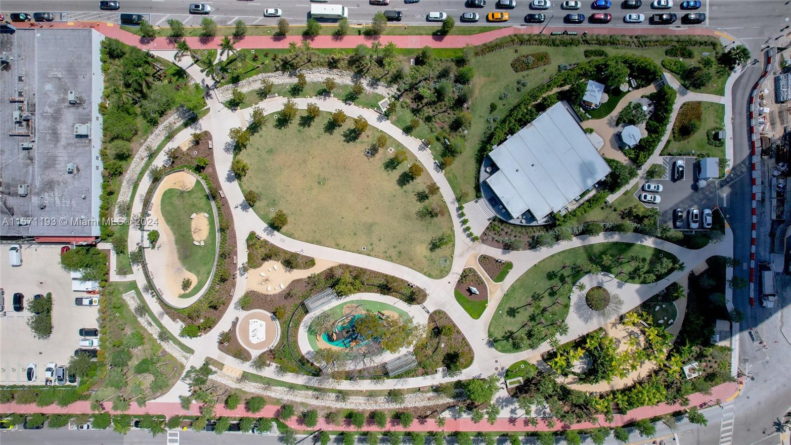 THE BENTLEY BAY CONDO - Residential Lease