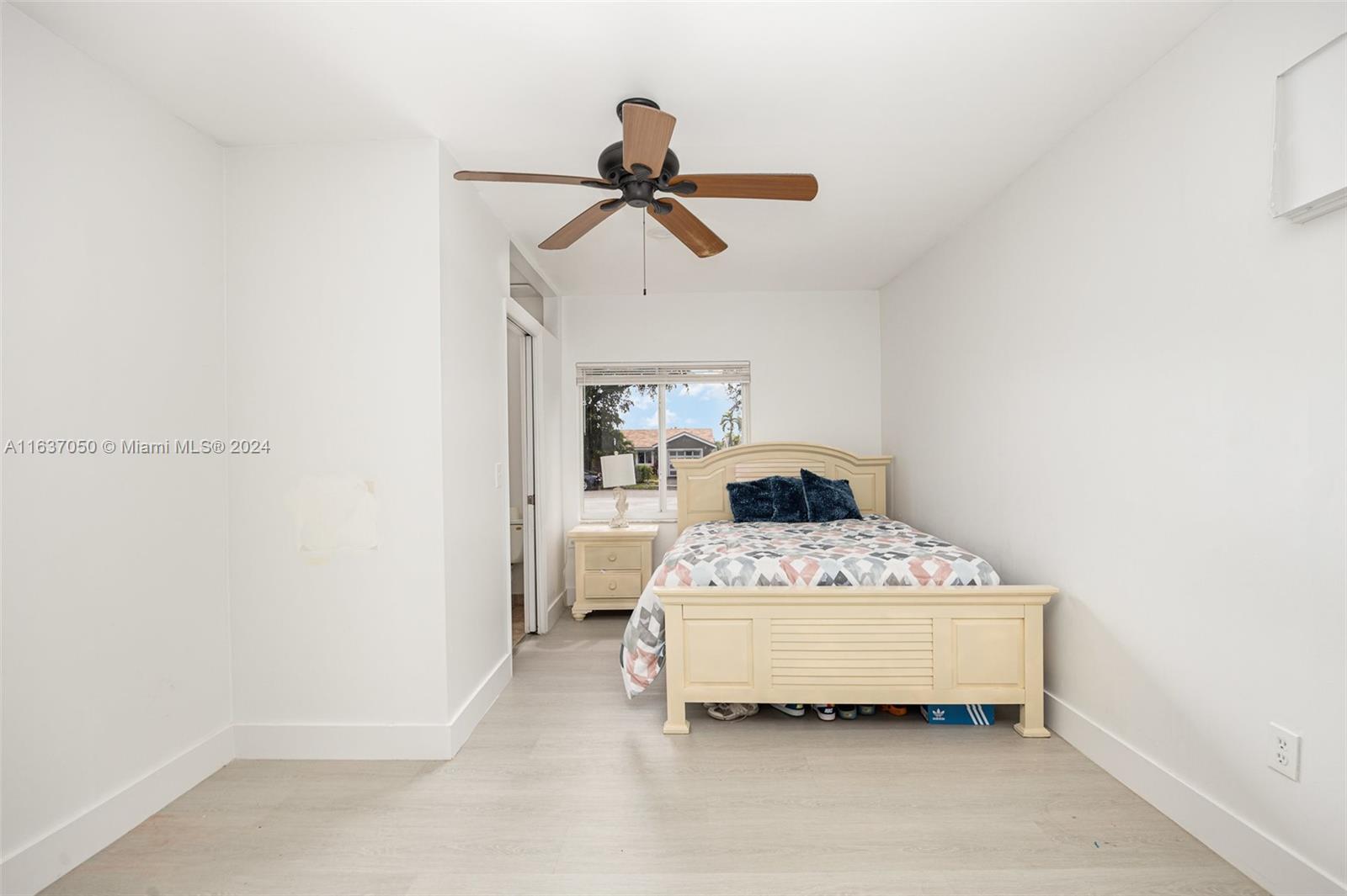 NORTH LAUDERDALE LANDINGS - Residential