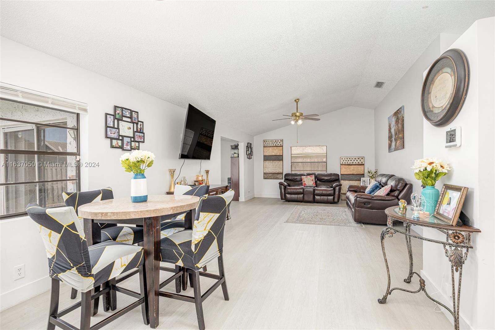 NORTH LAUDERDALE LANDINGS - Residential