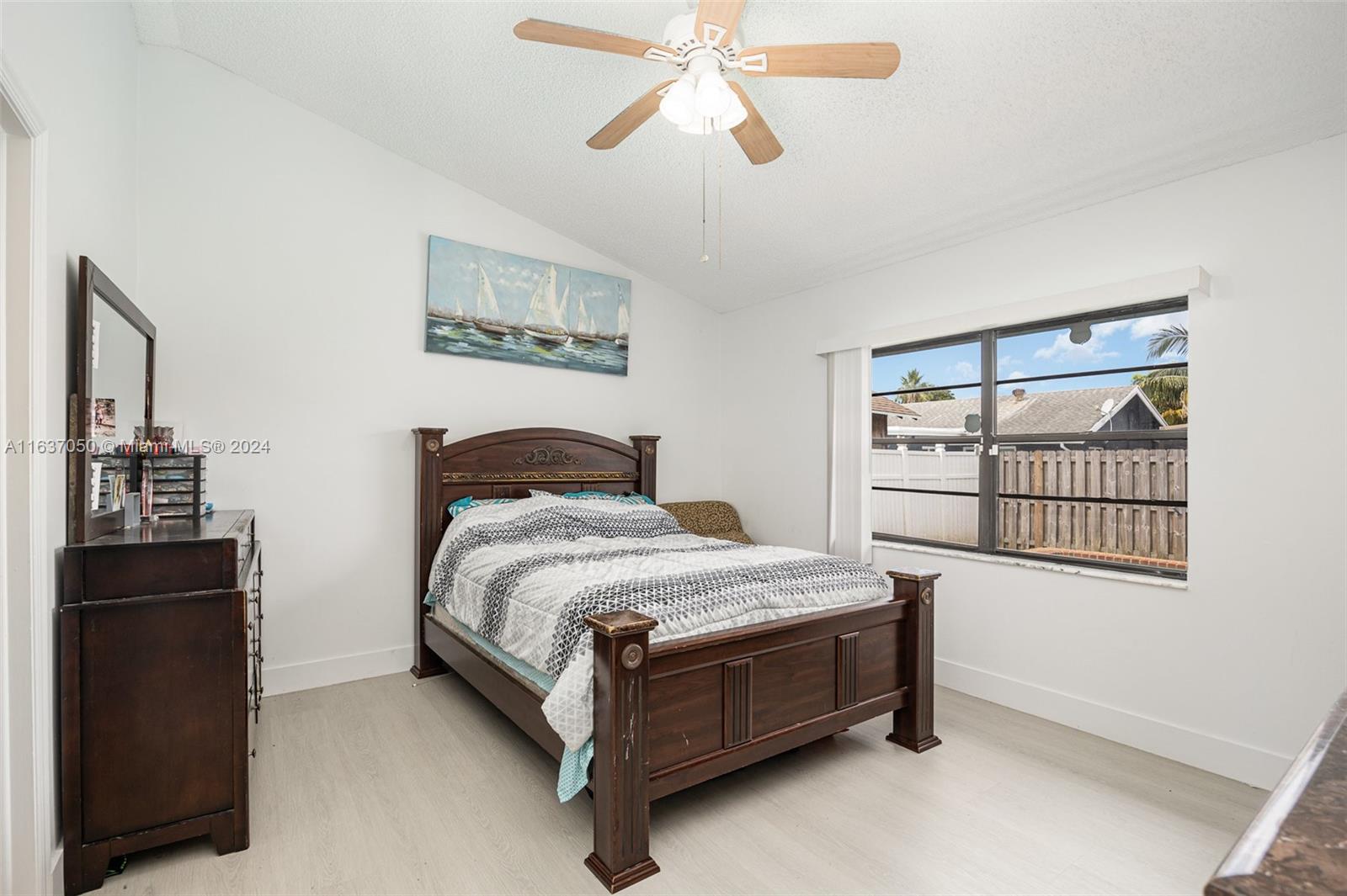 NORTH LAUDERDALE LANDINGS - Residential