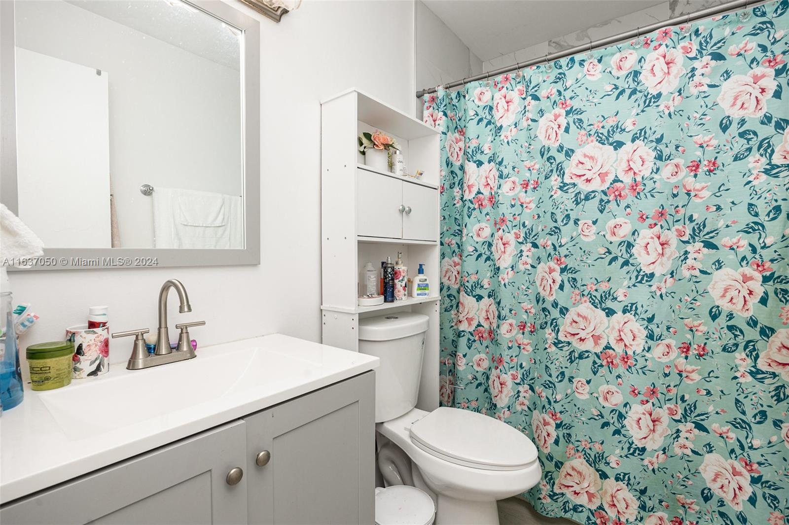 NORTH LAUDERDALE LANDINGS - Residential