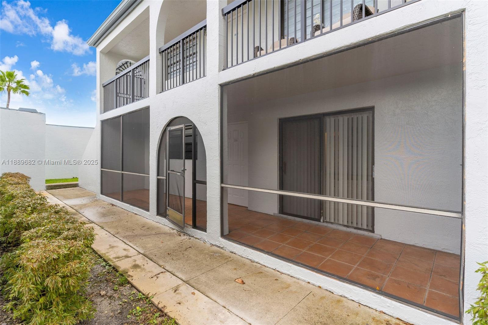 MOORS POINTE CONDO - Residential