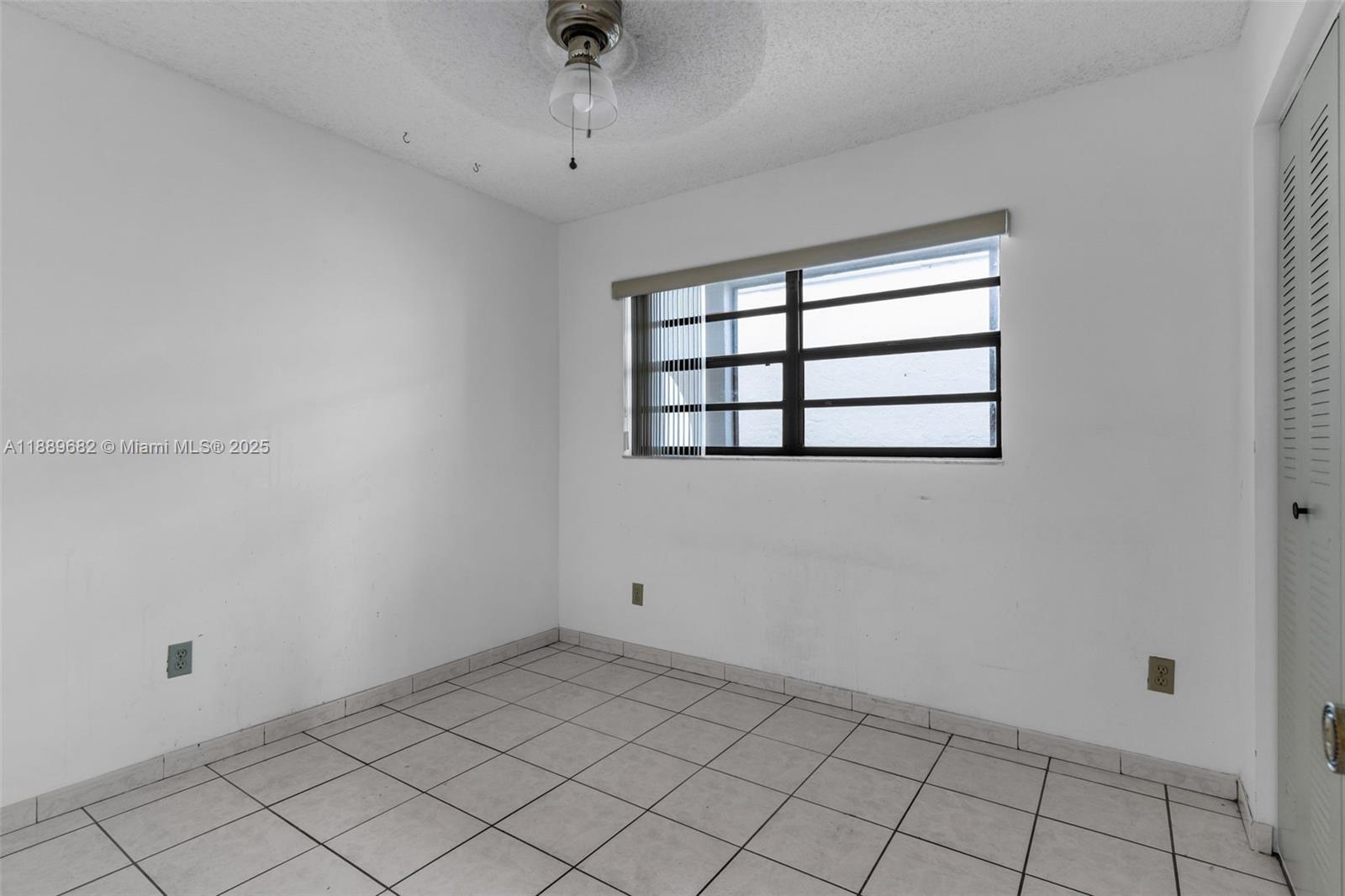 MOORS POINTE CONDO - Residential