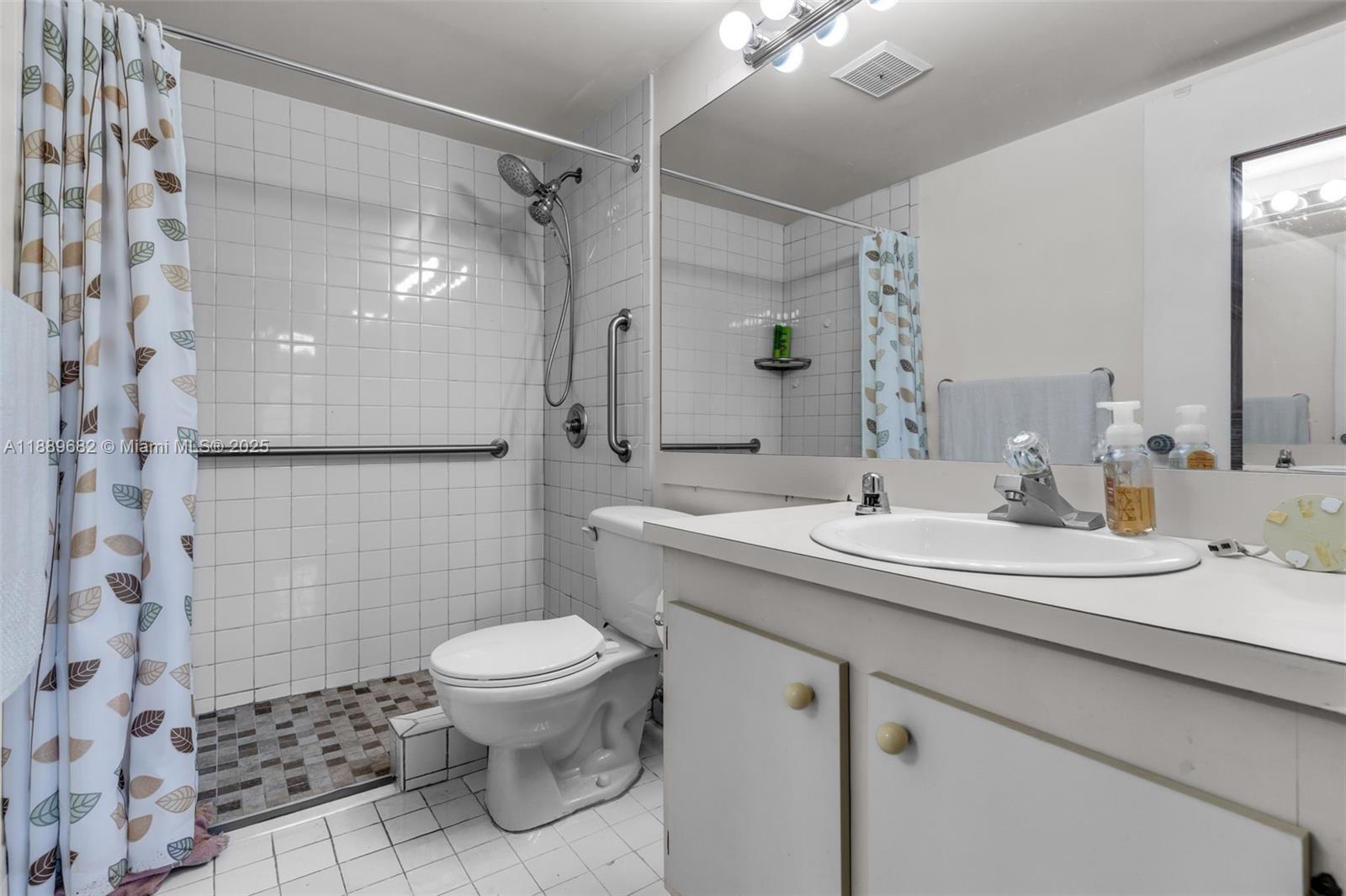MOORS POINTE CONDO - Residential