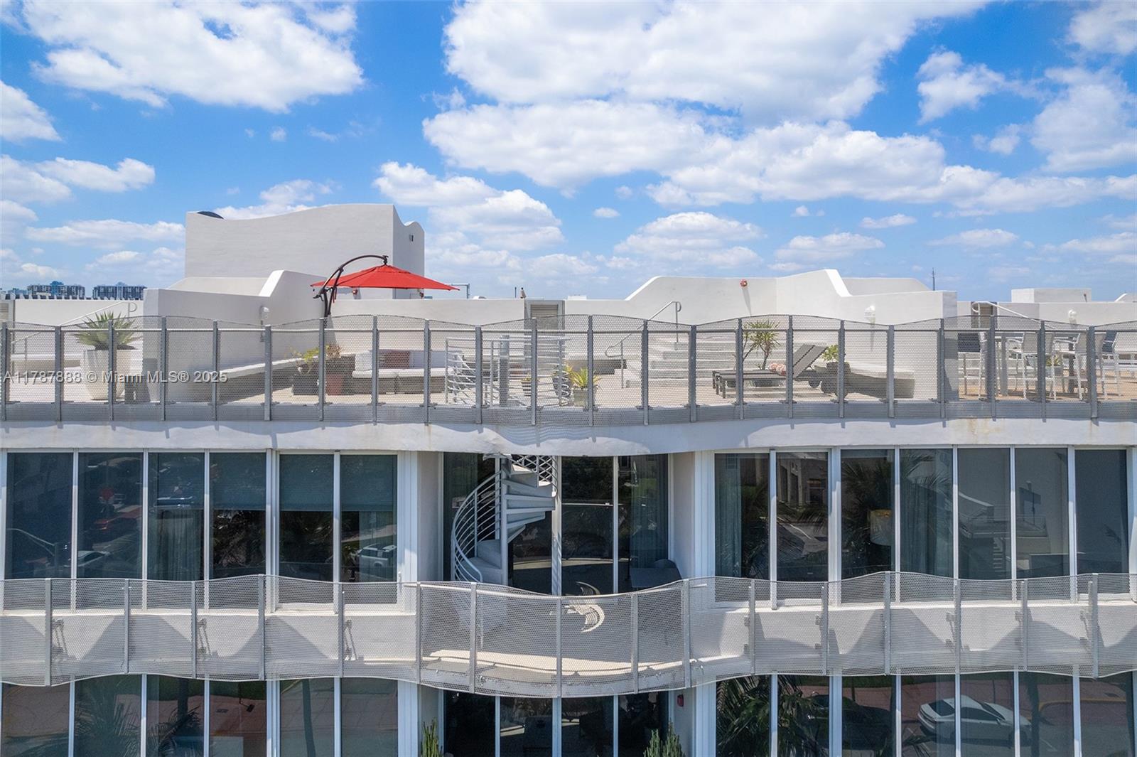 ARTEPARK SOUTH CONDO - Residential