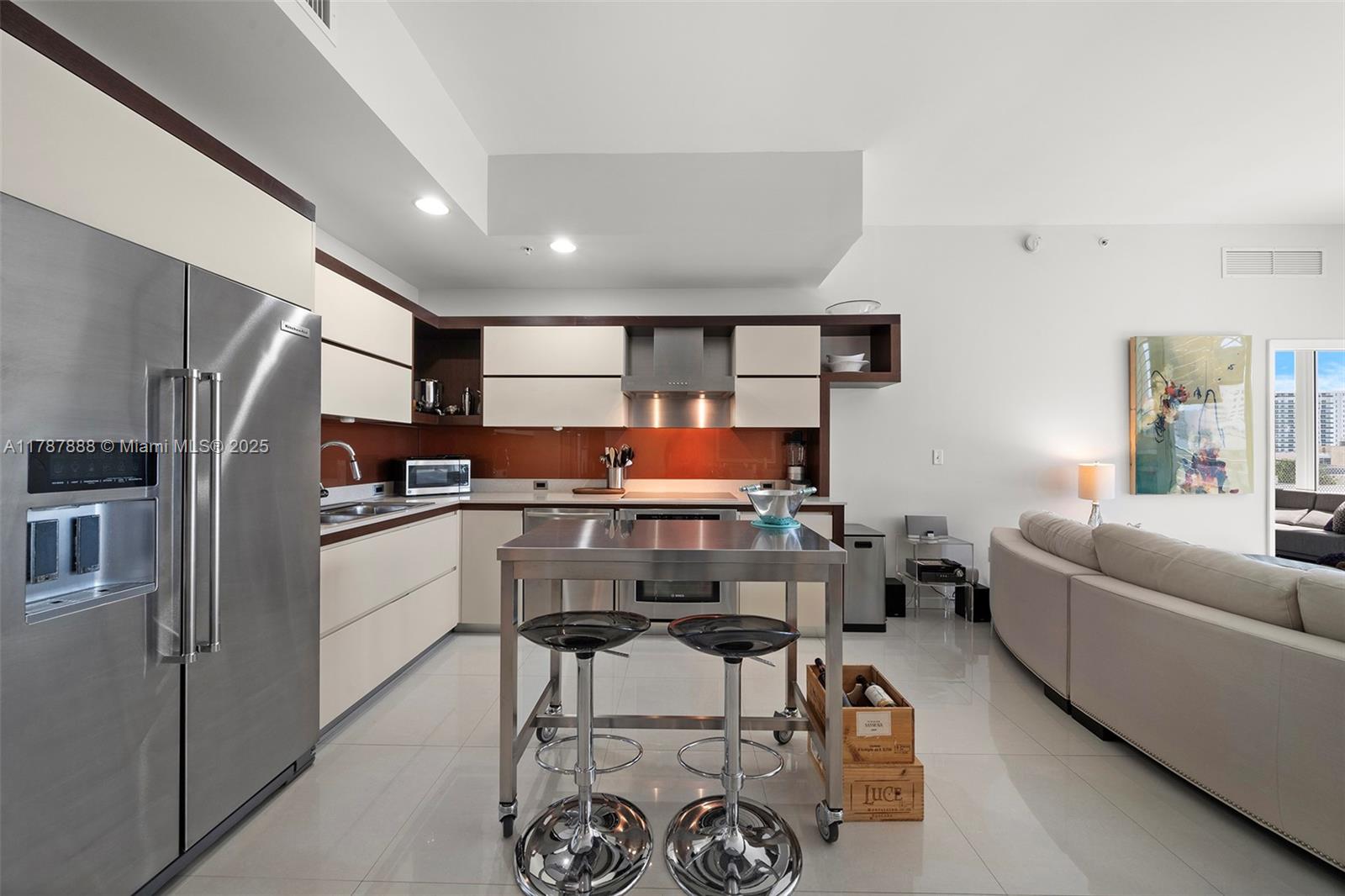 2100 Park Ave 505