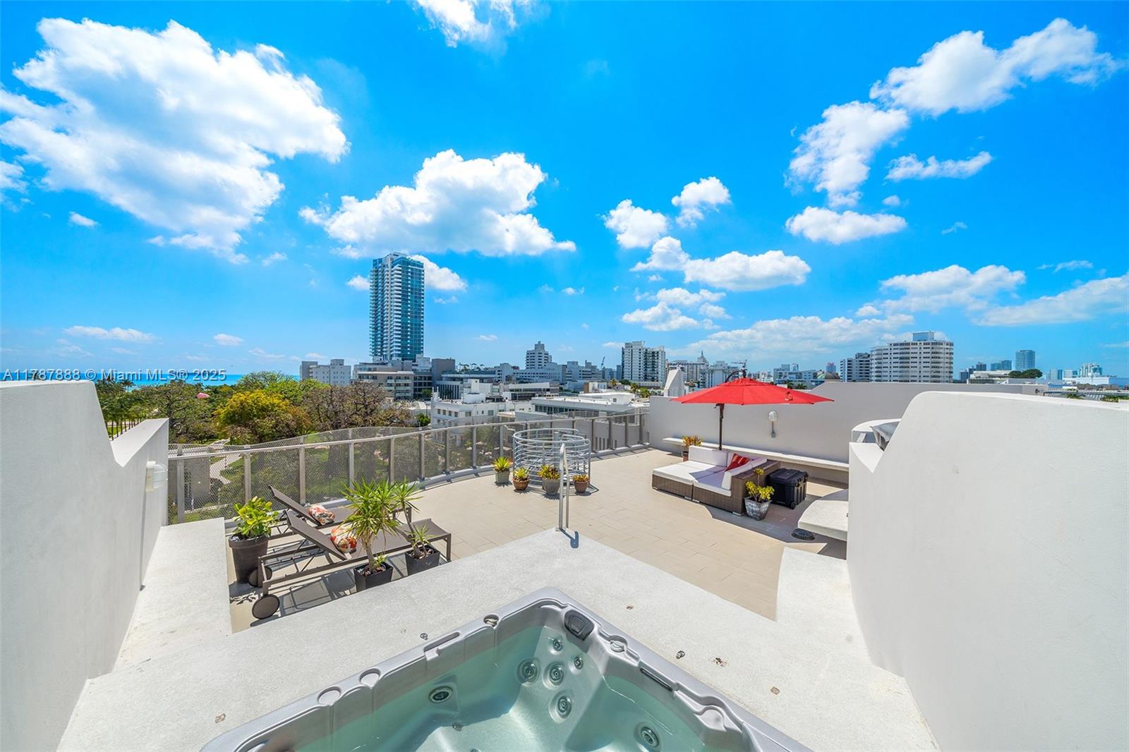 ARTEPARK SOUTH CONDO - Residential