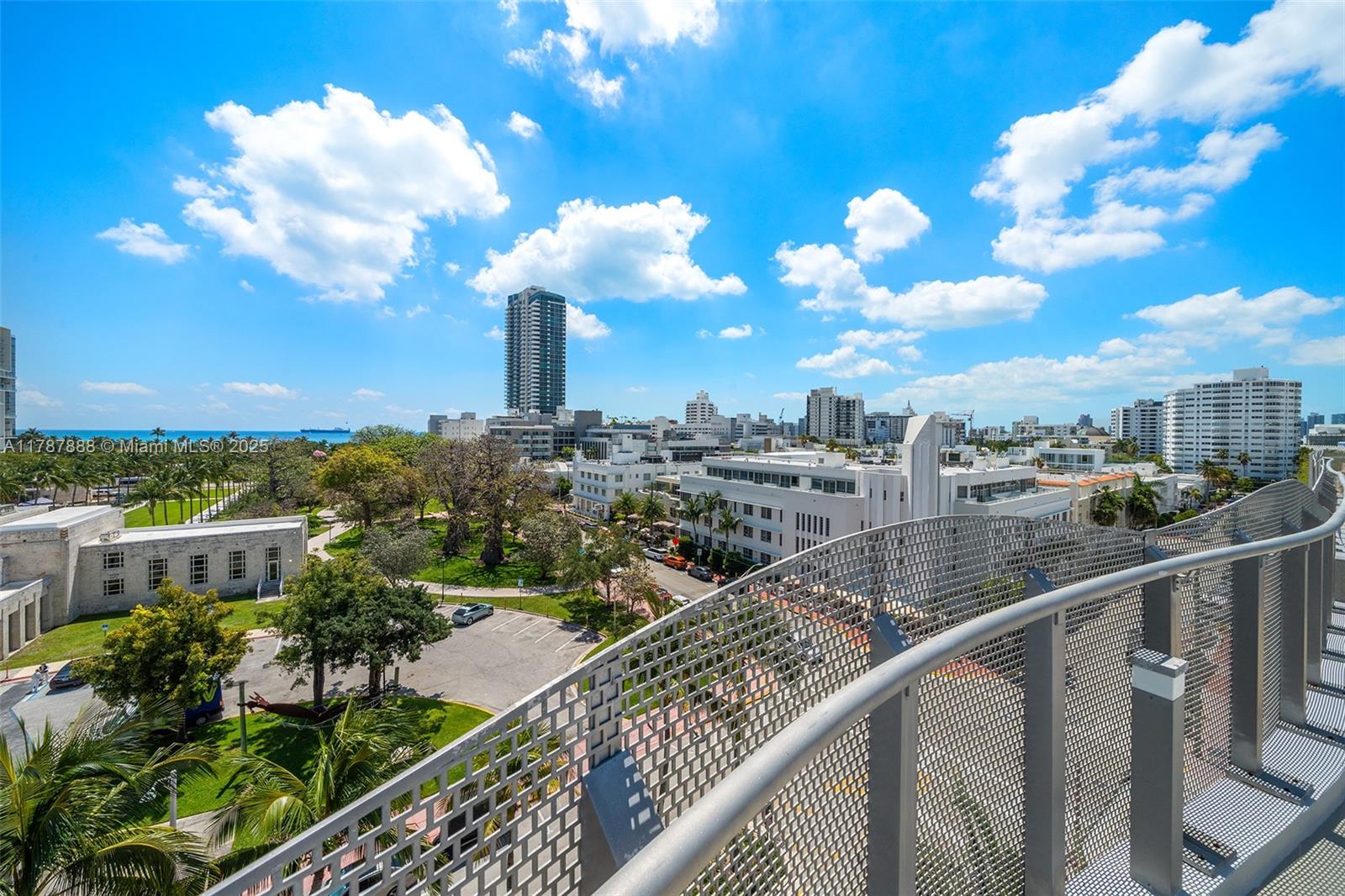 ARTEPARK SOUTH CONDO - Residential