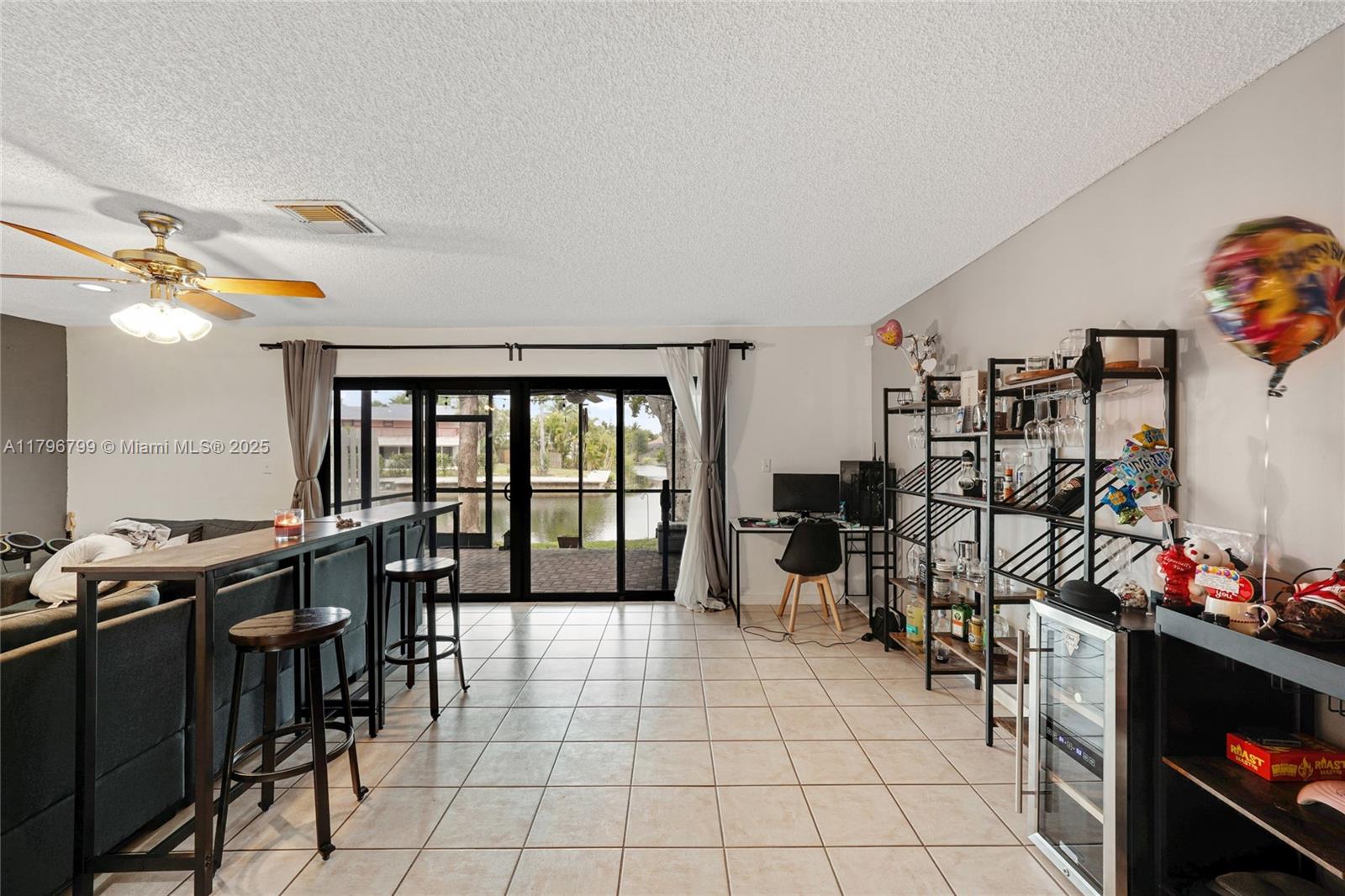 FAIRWAY COVE - Residential
