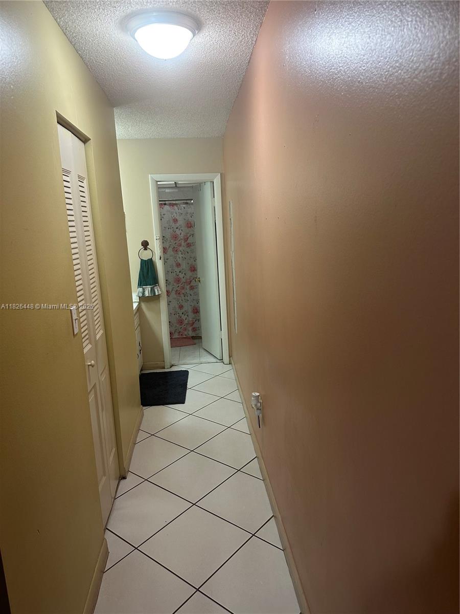 1900 W 54th St 113