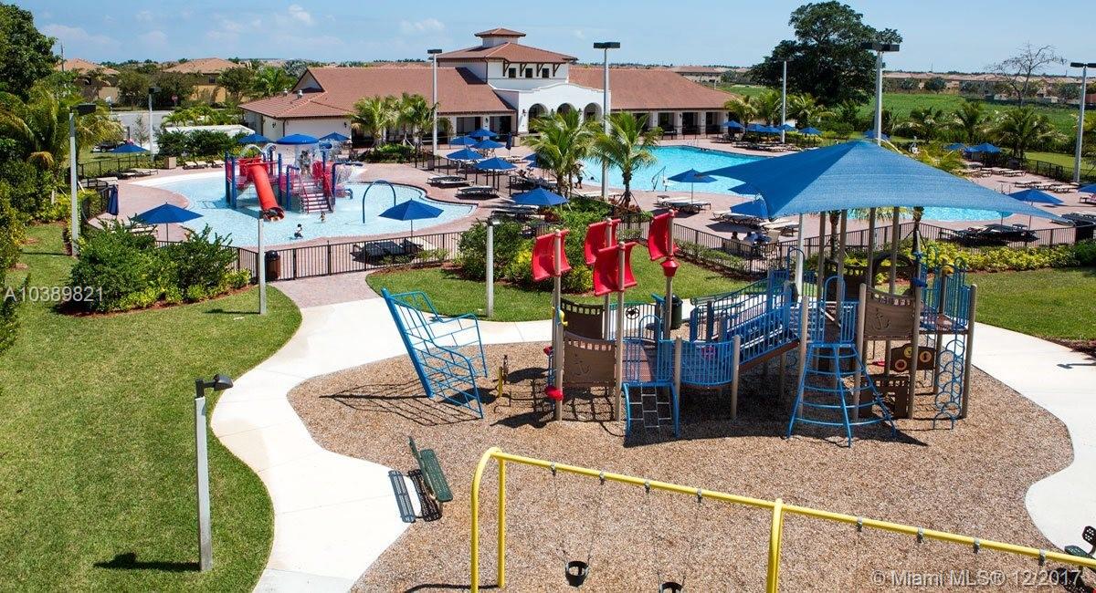 SILVER PALM EAST SEC TWO - Residential