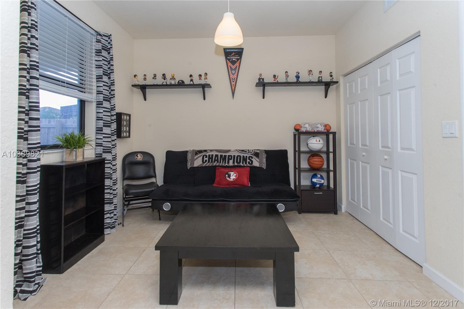 SILVER PALM EAST SEC TWO - Residential