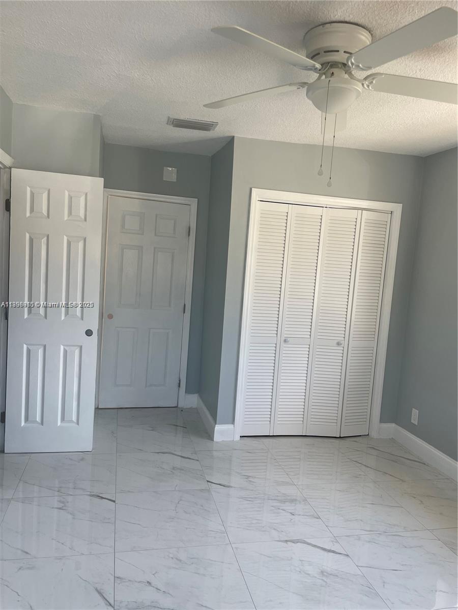 ARCH CREEKS ESTATES - Residential Income