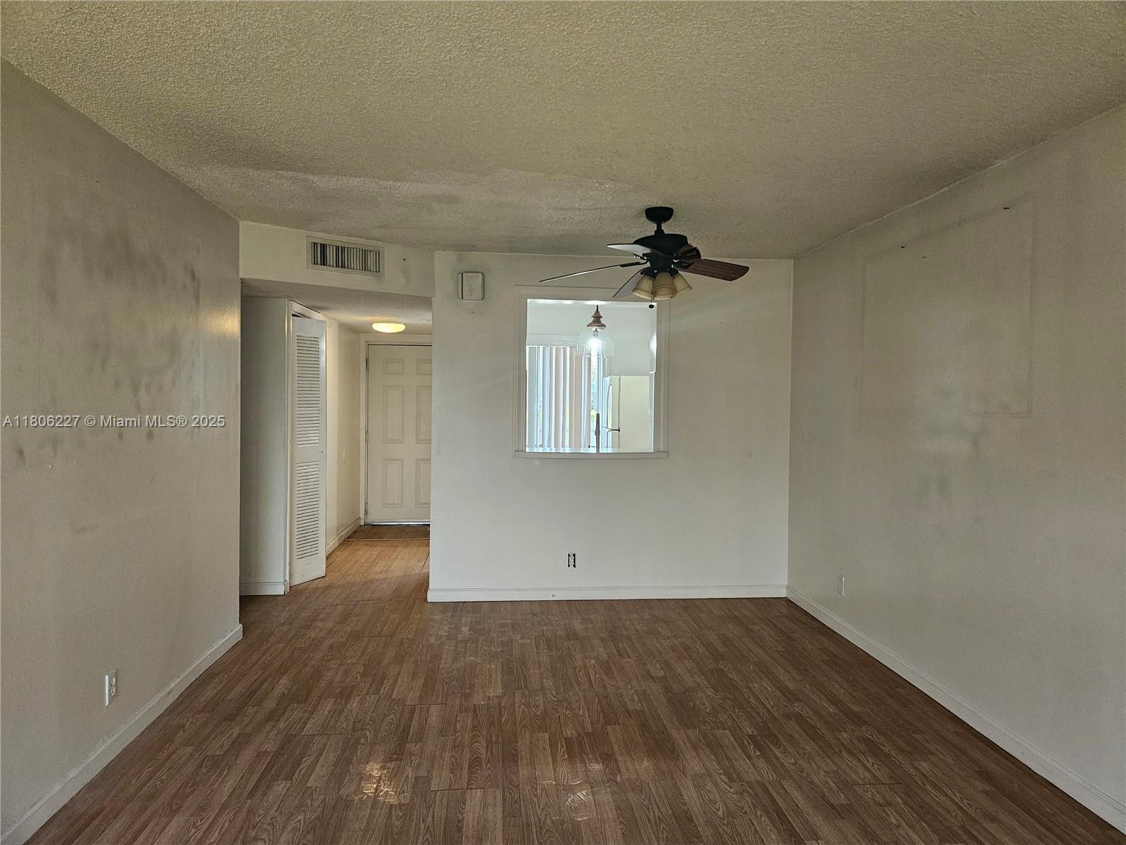 8620 N Sherman Cir 202