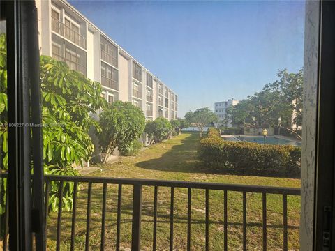 8620 N Sherman Cir 202 Miramar FL 33025