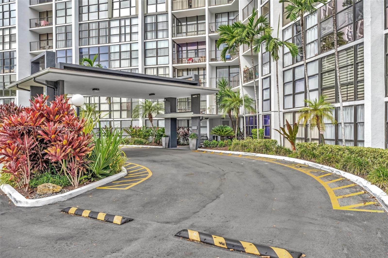 OCEANVIEW PARK CONDO - Residential