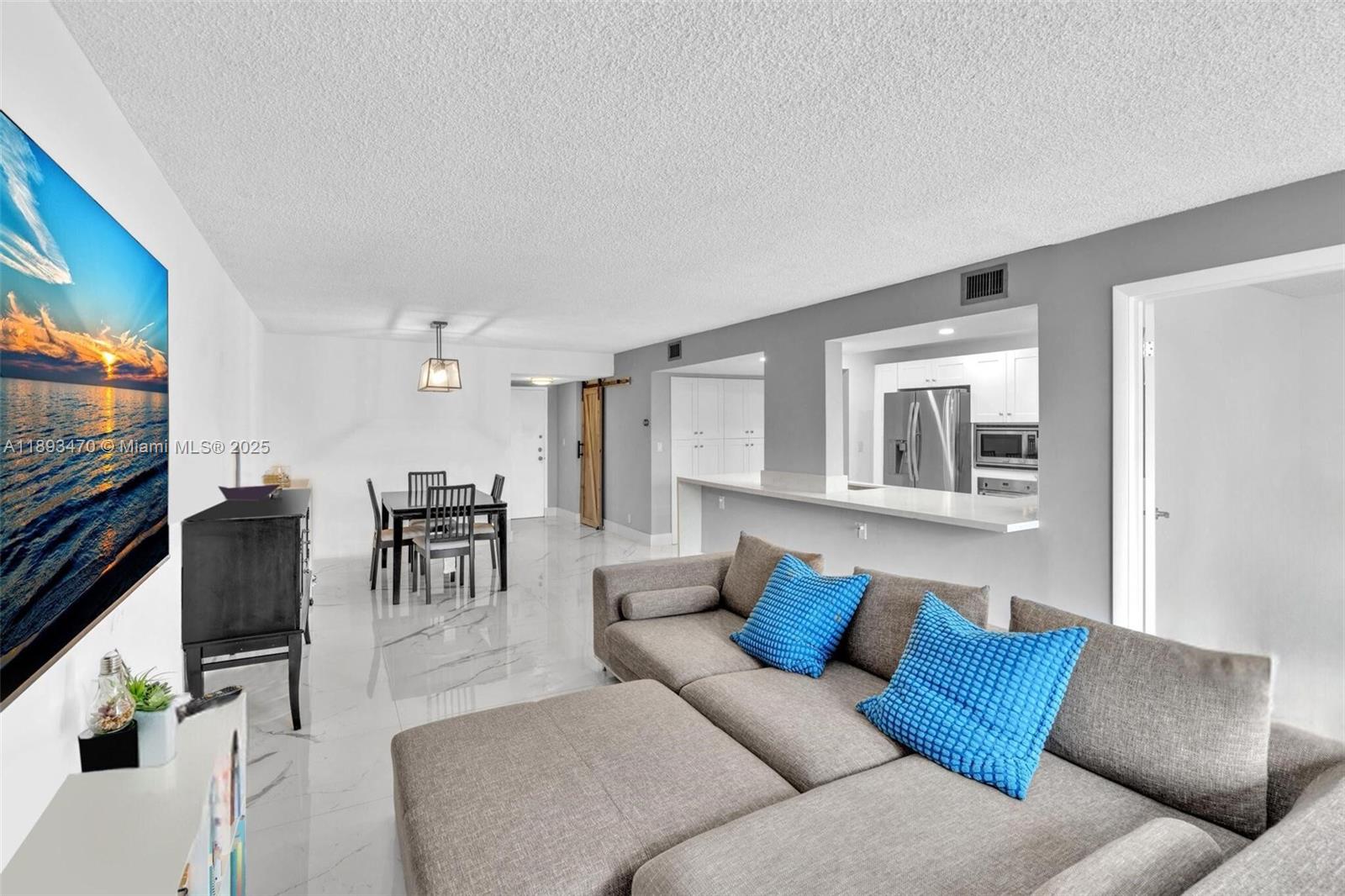 OCEANVIEW PARK CONDO - Residential