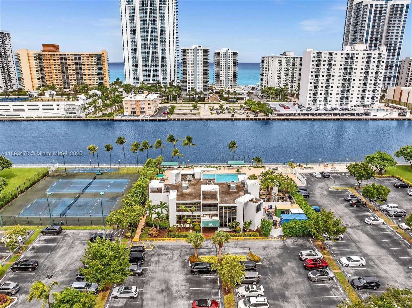 OCEANVIEW PARK CONDO - Residential