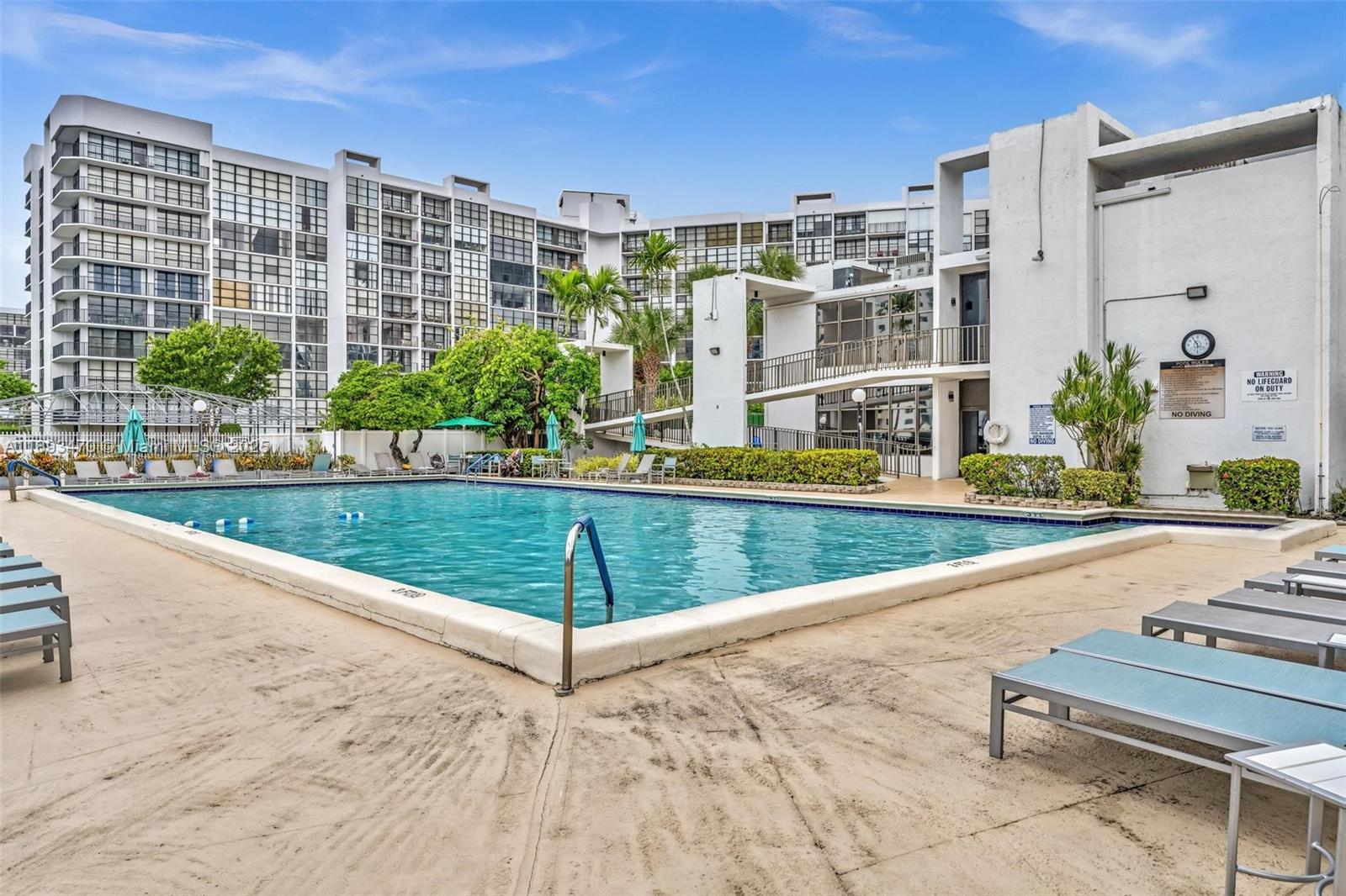 OCEANVIEW PARK CONDO - Residential