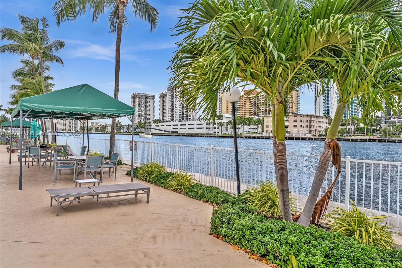 OCEANVIEW PARK CONDO - Residential