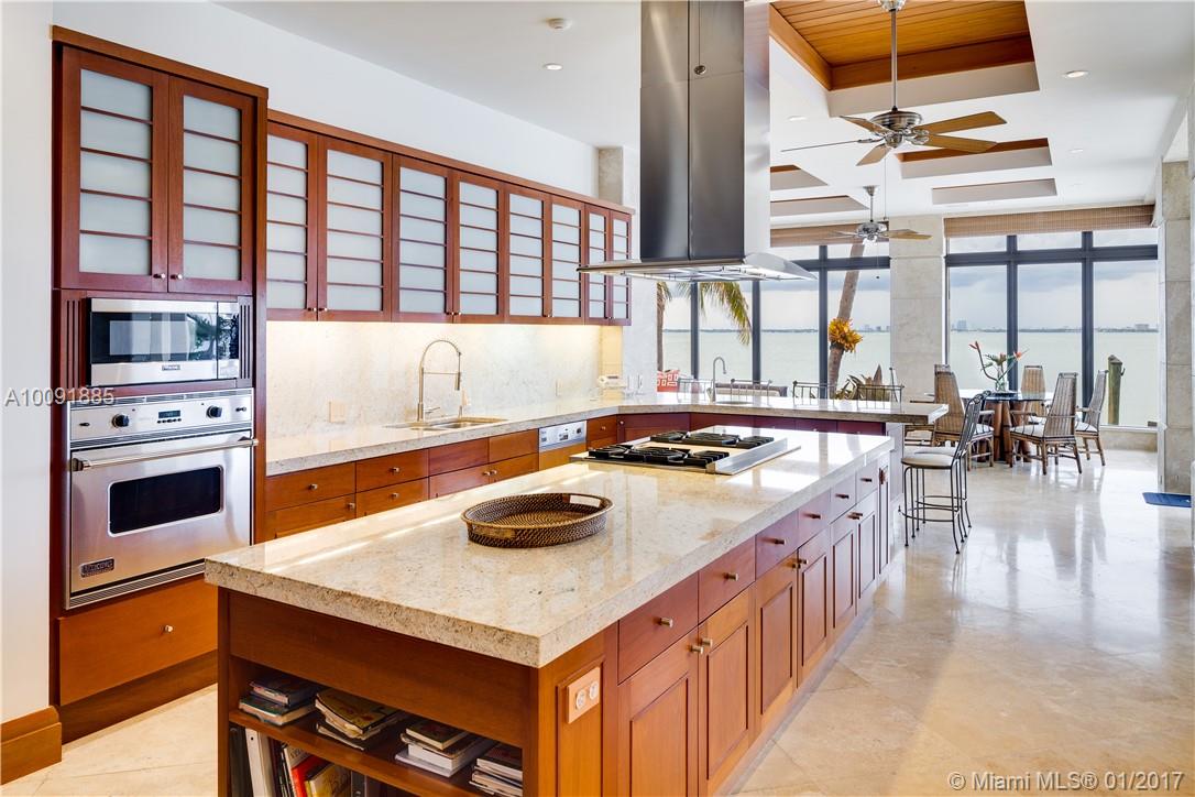 Tropical Isle Homes Sub - Residential