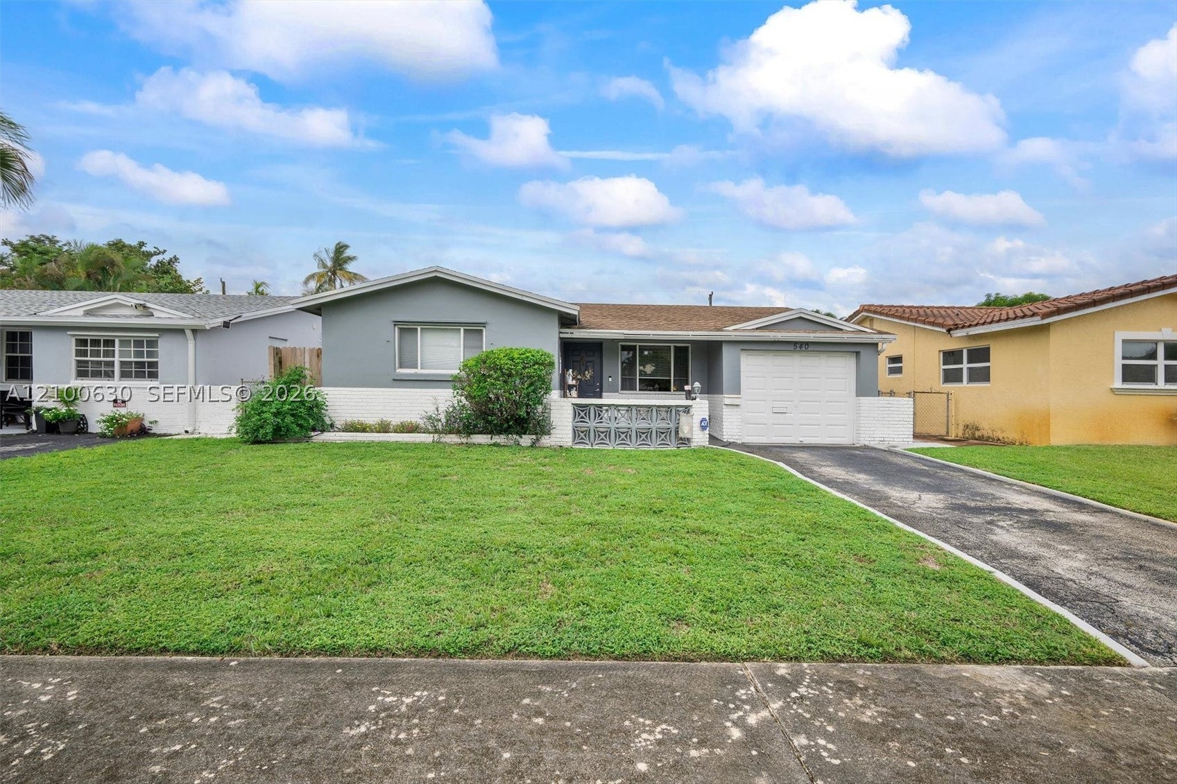 View photos, virtual tours, details... 540 S Rainbow Dr
