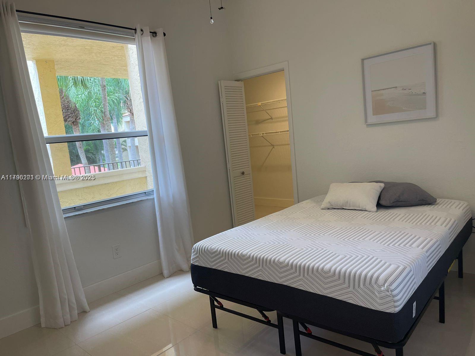 LA PAZ AT BOCA POINTE - Residential