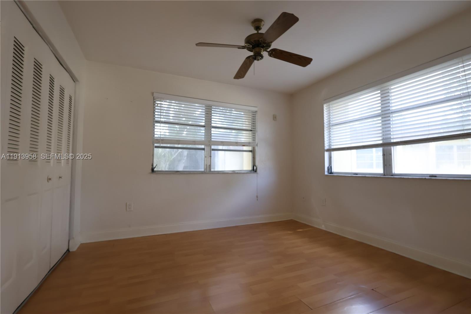 LAKEWOOD VILLAS CONDO - Residential