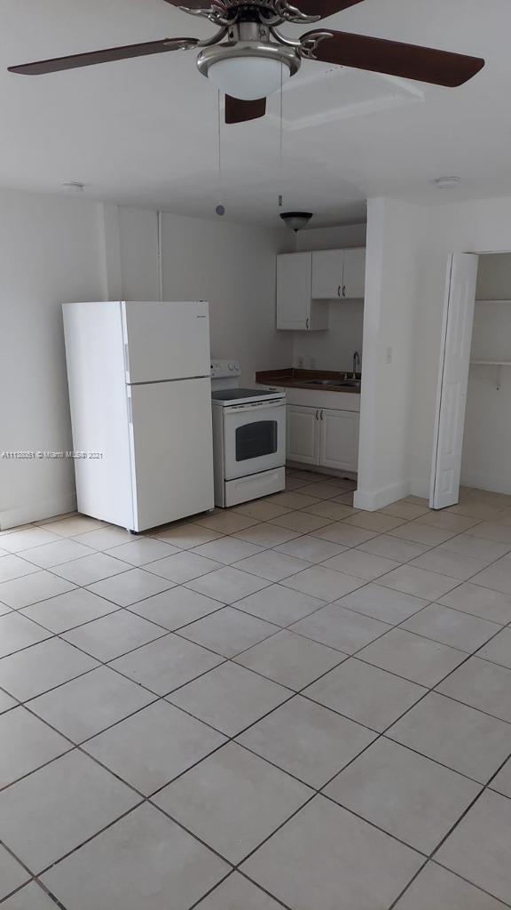 HOLLYWOOD - Residential Lease