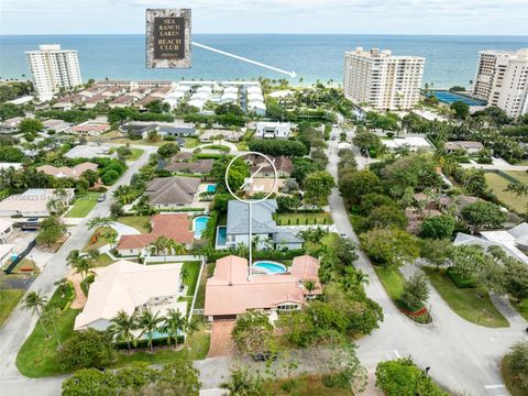9 Gatehouse Rd Sea Ranch Lakes FL 33308