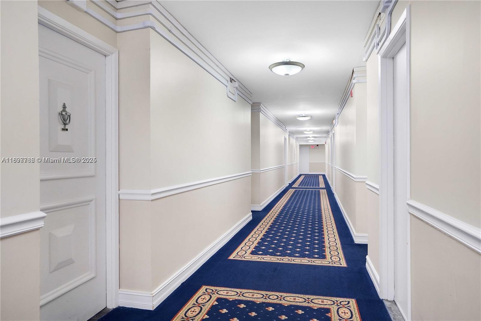 THE CARRIAGE CLUB NORTH C - Residential Lease