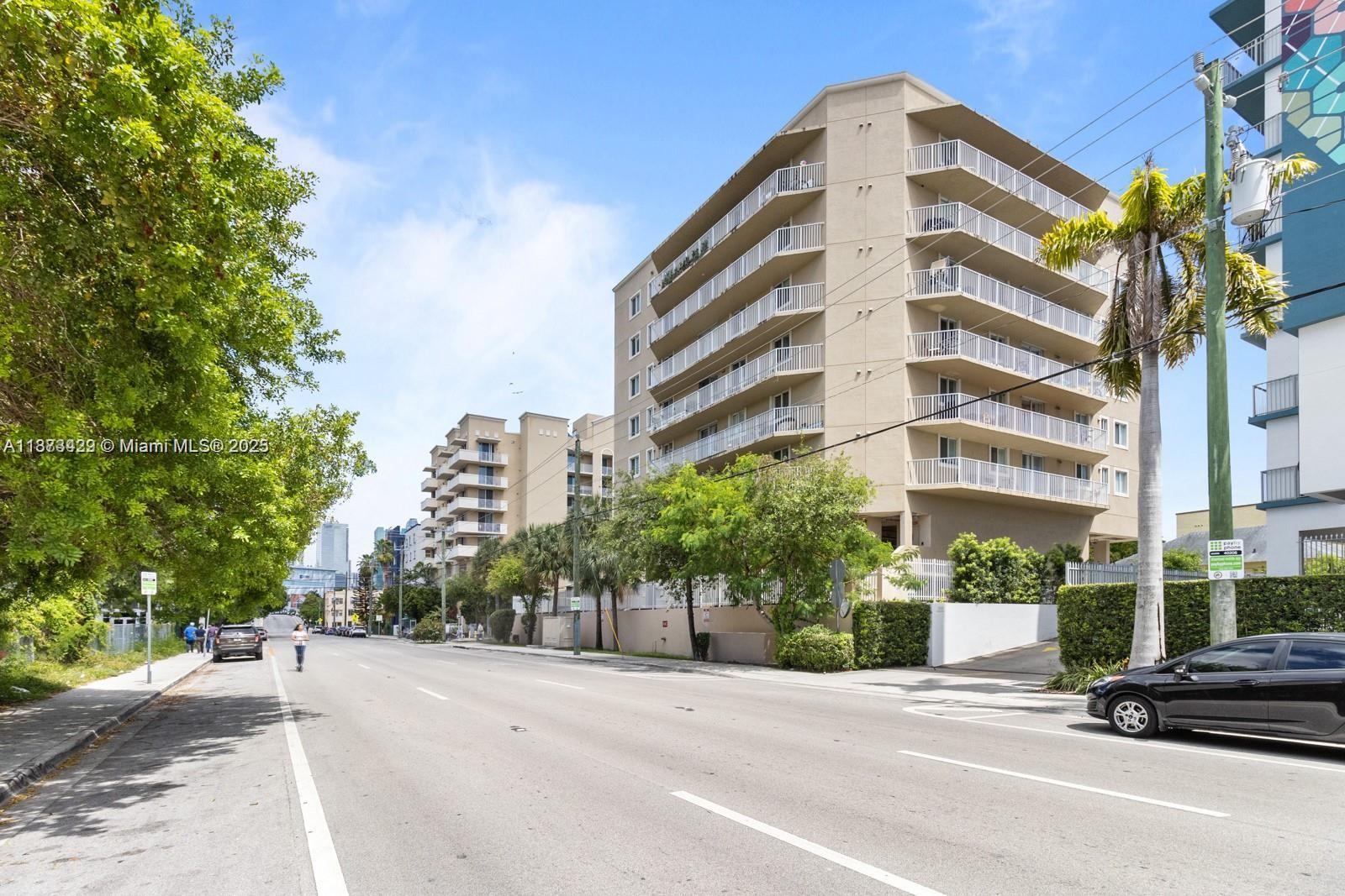 The centrally located boutique building features a 2 Bedroom / 2 Bathroom, fully equipped kitchen, in-unit laundry and a balcony with beautiful views of the Miami Downtown Skyline. The apt also has spacious closet space, public transportation at your door, and TWO covered assigned parking spaces in a gated garage. The 2-bedroom condo is near Brickell and Little Havana, offering spacious living areas and proximity to restaurants and parks. It offers great features and provides a comfortable and convenient living option in Miami. The unit is Vacant.